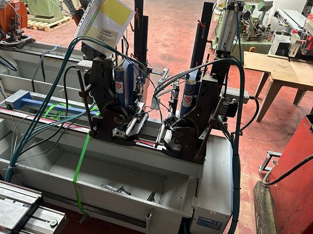 4TC102504-Caselli-Group-TRONCATRICE-DOPPIA-COMEC-TD1200-CAF-R-C-CARICATORE (4).jpeg